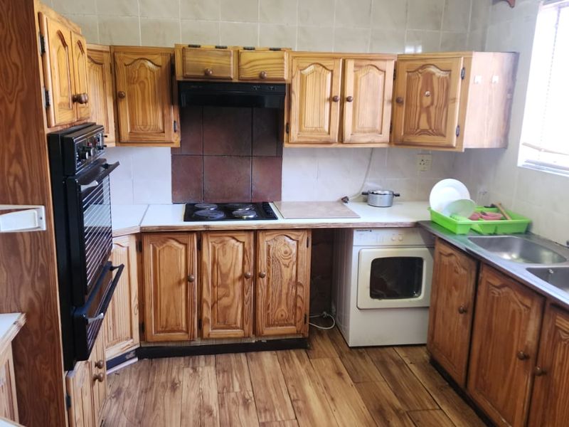 House For Sale In Vereeniging - Photo 5