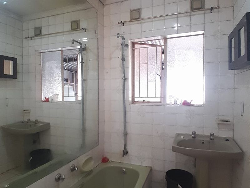 House For Sale In Vereeniging - Photo 3