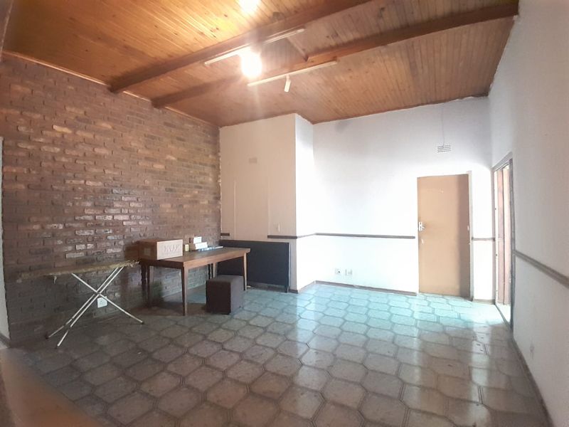 House For Sale In Vereeniging - Photo 7