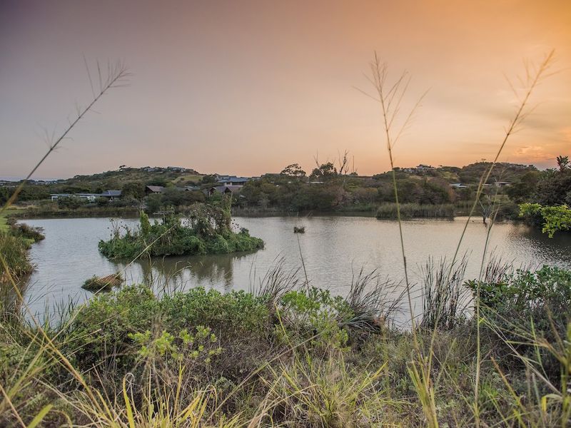 Embrace the Simbithi Lifestyle: 1500 sqm Vacant Land with Forest and Dam Views - Photo 6