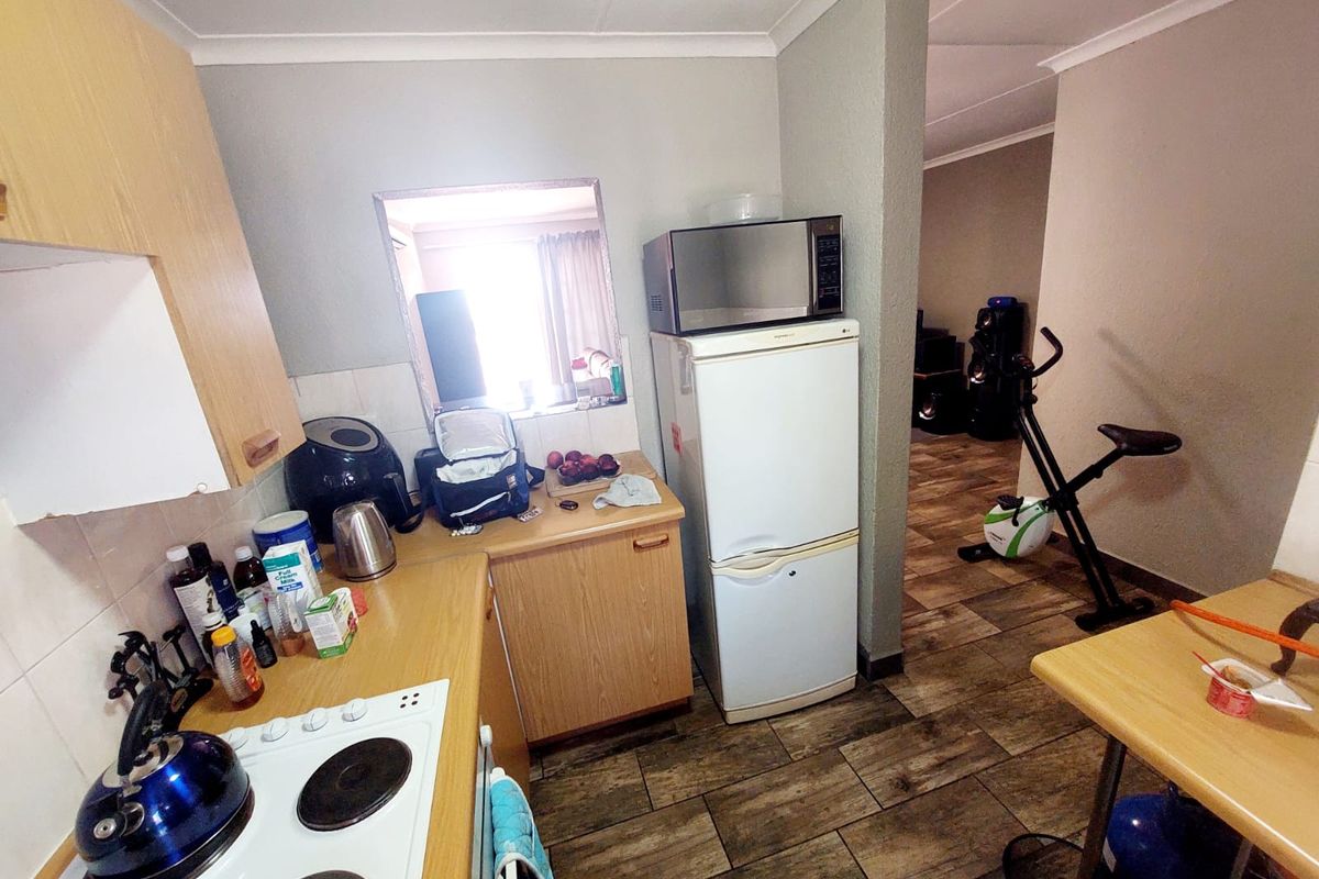 Modern 2 Bedroom Apartment in Magalieskruin - Photo 5