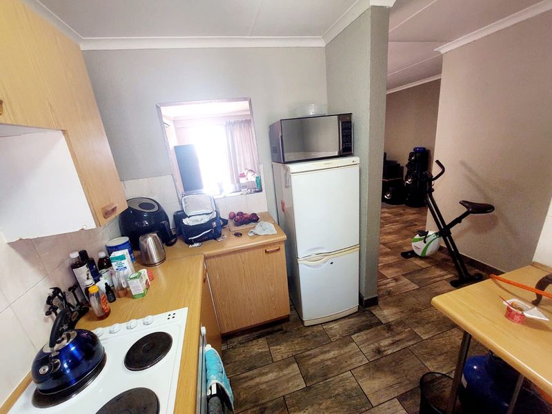Modern 2 Bedroom Apartment in Magalieskruin - Photo 5