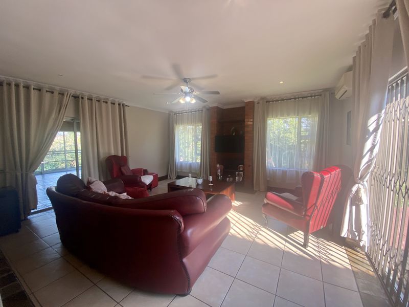 Modern 4 Bedroom House for Rent in Meer En See - Photo 5