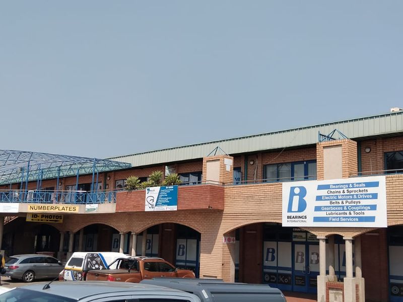 COMMERCIAL PROPERY IN BUSY AREA - Photo 2