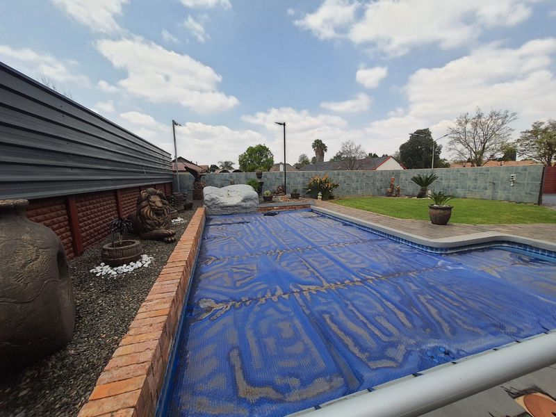 Property COMPLETELY OF THE GRID WITH SOLAR AND WATER (Strong Borehole) - Photo 3