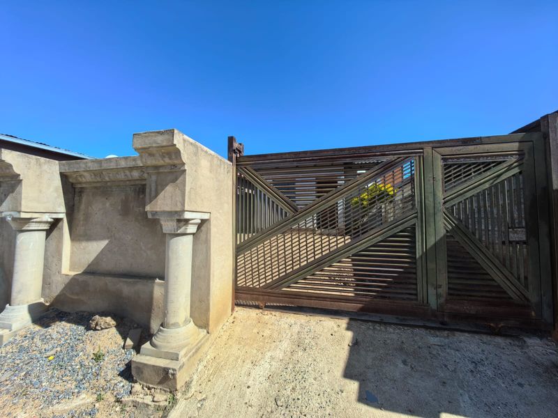 Freehold For Sale In Kempton Park - Photo 3