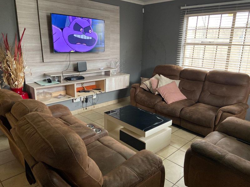 House For Sale In Centurion - Photo 5