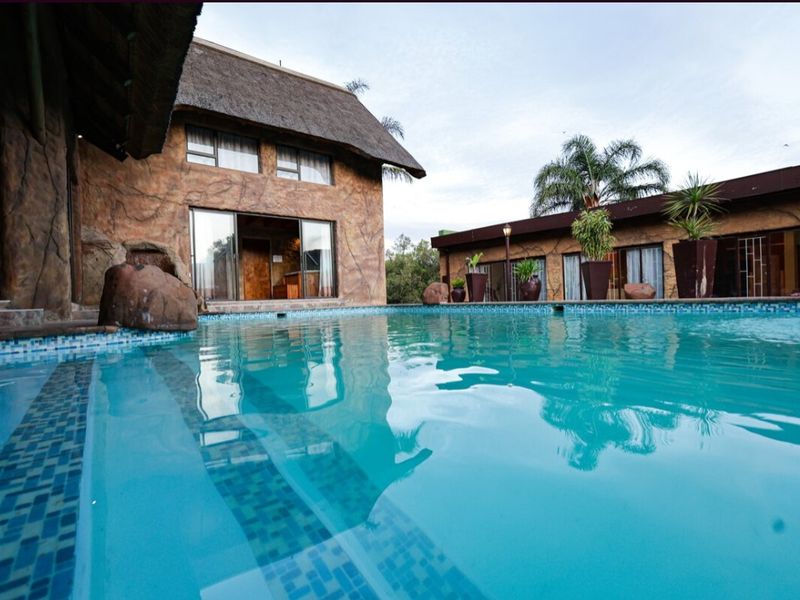 Erica street 5 Bedroom Family Home designed for entertaining - Photo 5