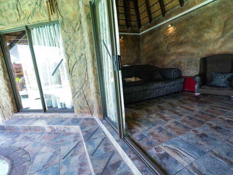 Erica street 5 Bedroom Family Home designed for entertaining - Photo 10