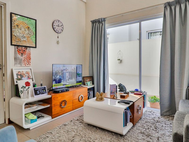 Retirement Unit For Sale In Sandton - Photo 8