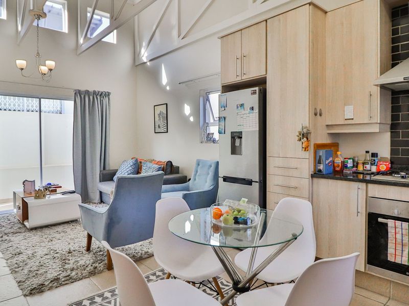 Retirement Unit For Sale In Sandton - Photo 7