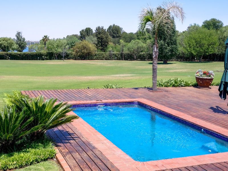 Unparalleled Lifestyle Awaits at Your Dream Retreat – Exclusive 20,200 m2 Property!** - Photo 9