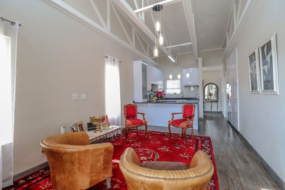 Retirement Unit For Sale In Sandton - Photo 4