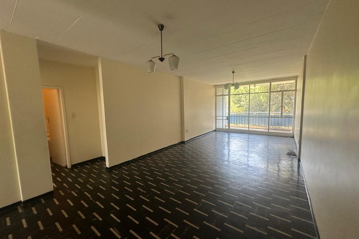 LOOKING FOR A 1 BEDROOM APARTMENT CLOSE TO AMENITIES? - Photo 2