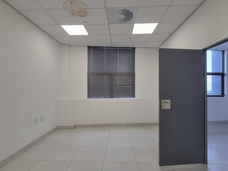 Odyssey Medical Centre rental Space - Photo 8