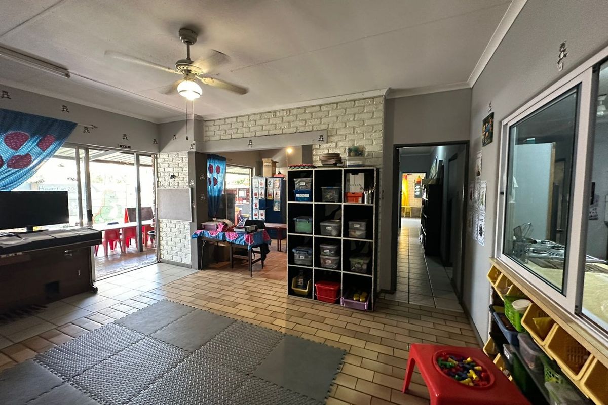 House For Sale In Vereeniging - Photo 5