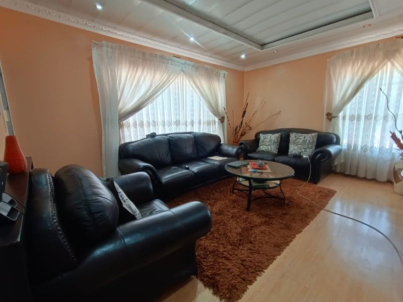 !Location is the key! !Nice Investment for YOU! - Photo 2