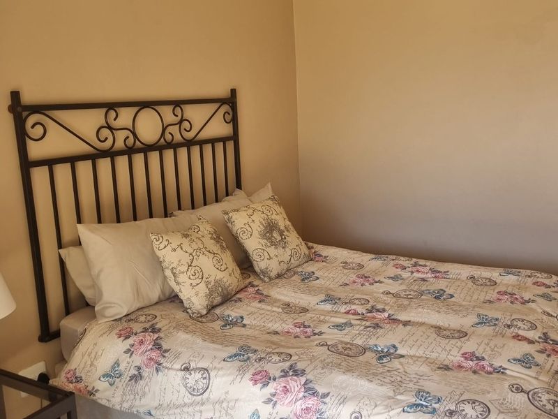 !Stunning House next to Vaal Dam! - Photo 9