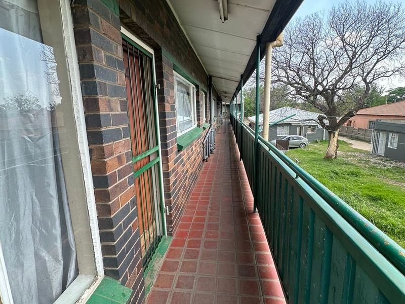 Investment Opportunity in Vereeniging Central.. 20 units up for grabs. - Photo 5