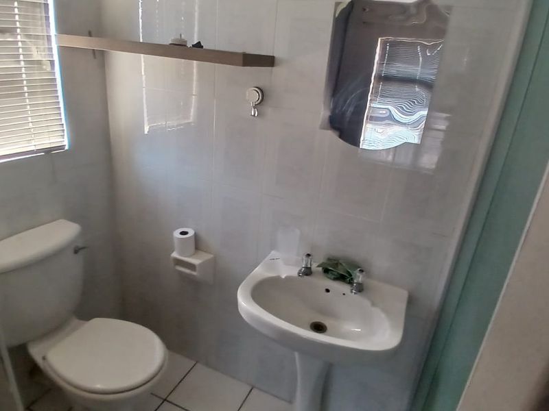 !Perfect Apartment in a Proper Area! - Photo 9