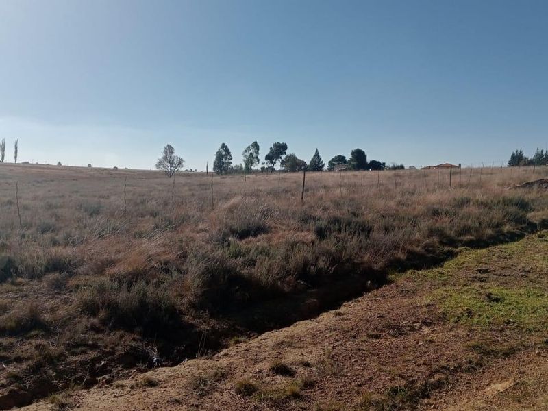 Prime Opportunity in Jameson Park: Spacious, Serviced Vacant Land in a Thriving Community - Photo 6