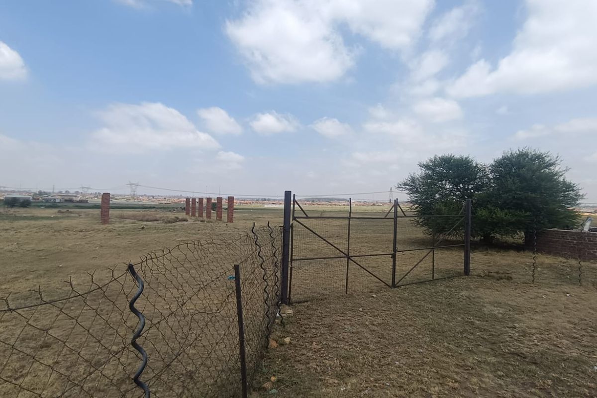 Prime +9 Hectare Investment Opportunity in a Thriving Agricultural Hub - Photo 3