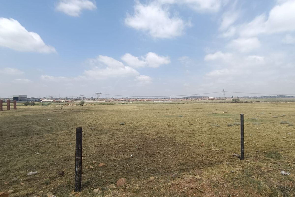 Prime +9 Hectare Investment Opportunity in a Thriving Agricultural Hub - Photo 5