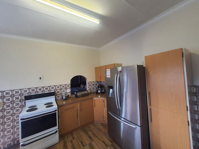 Bargain Buy In SE 6 for only!! - Photo 5