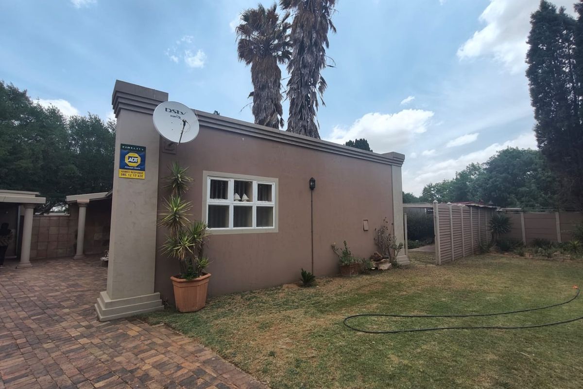 Perfectly located property in Sasolburg - Photo 2
