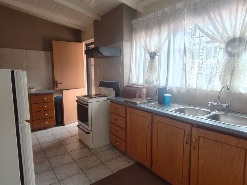 Perfectly located property in Sasolburg - Photo 7