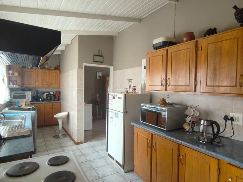 Perfectly located property in Sasolburg - Photo 6