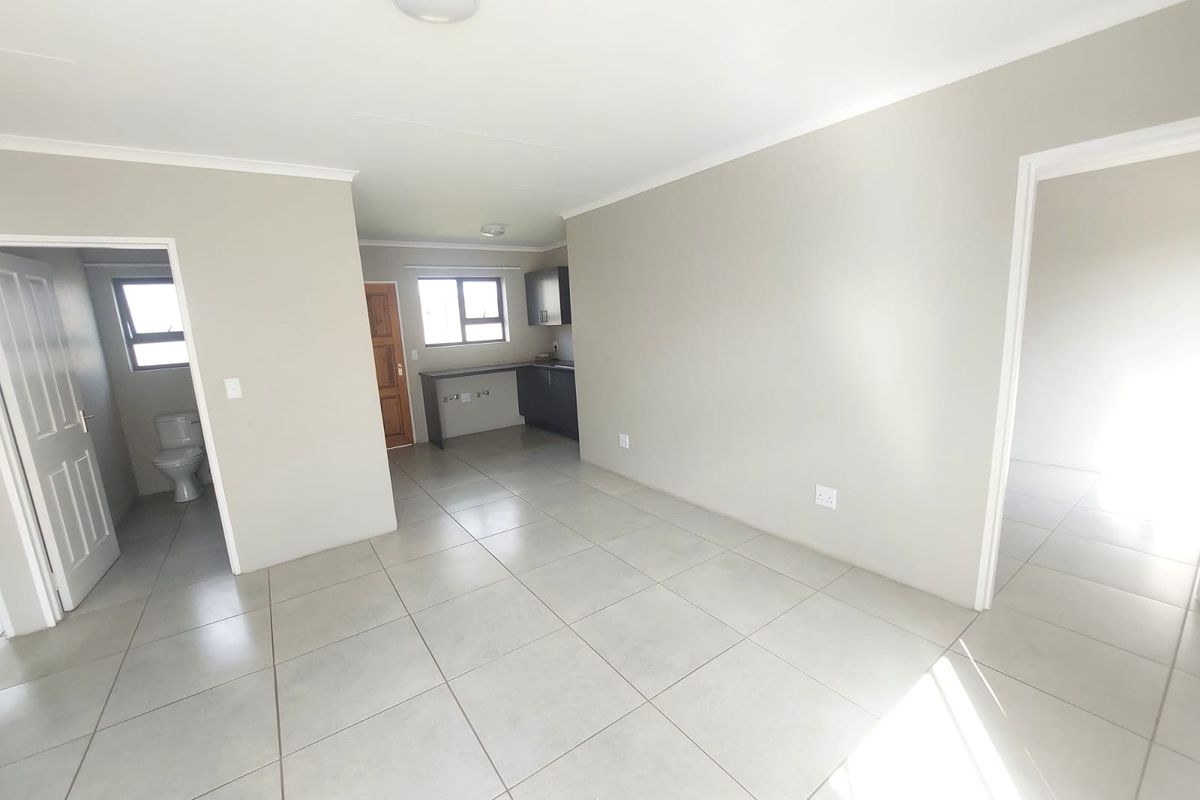 New Development 3 Bedroom 2 Bathroom For Sale in Rayton - Photo 4
