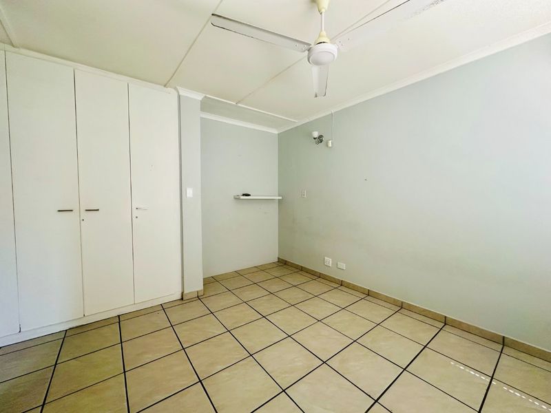 4-Bedroom House for Sale in Meer En See, Richards Bay - Photo 9