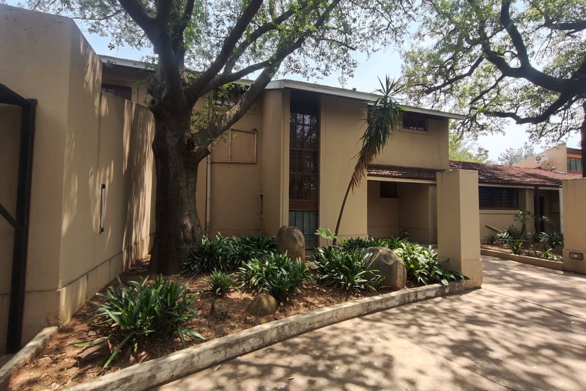 5,895m2 Property with lots of potential For Sale in Sasolburg. - Photo 2