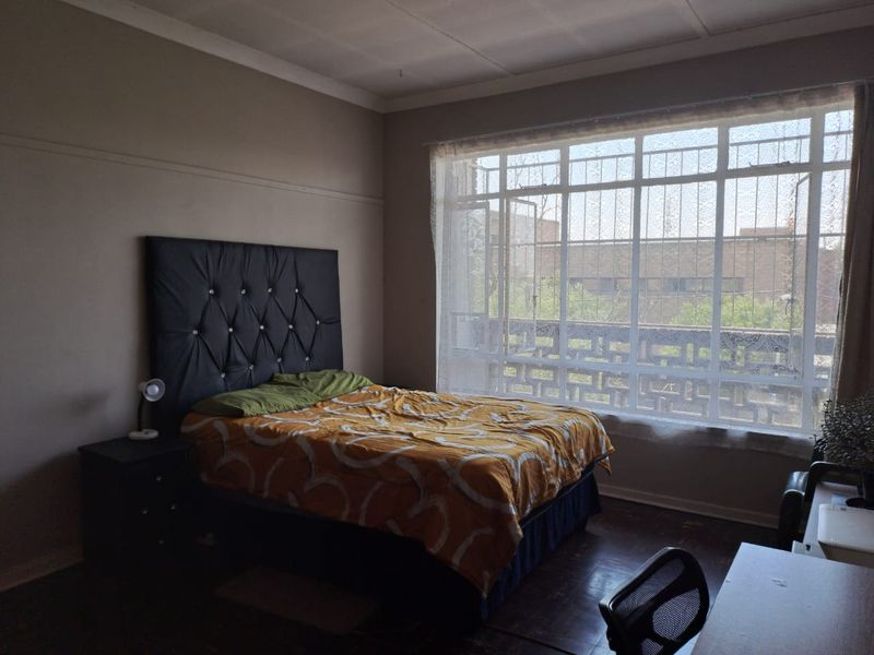 Flat For Sale In Vereeniging - Photo 9