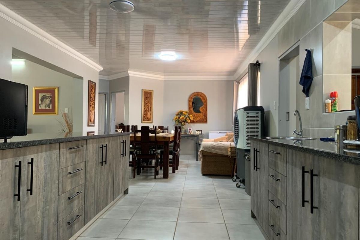 Bushveld Retreat in Kranspoort Vakansiedorp - Photo 2