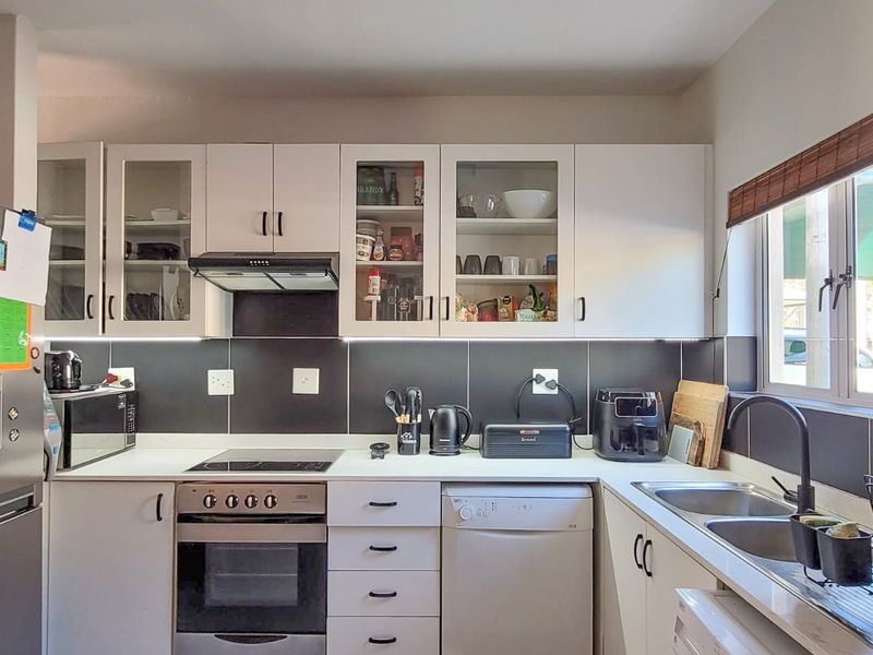 An investment positioned for success in Sheffield Manor - Photo 5