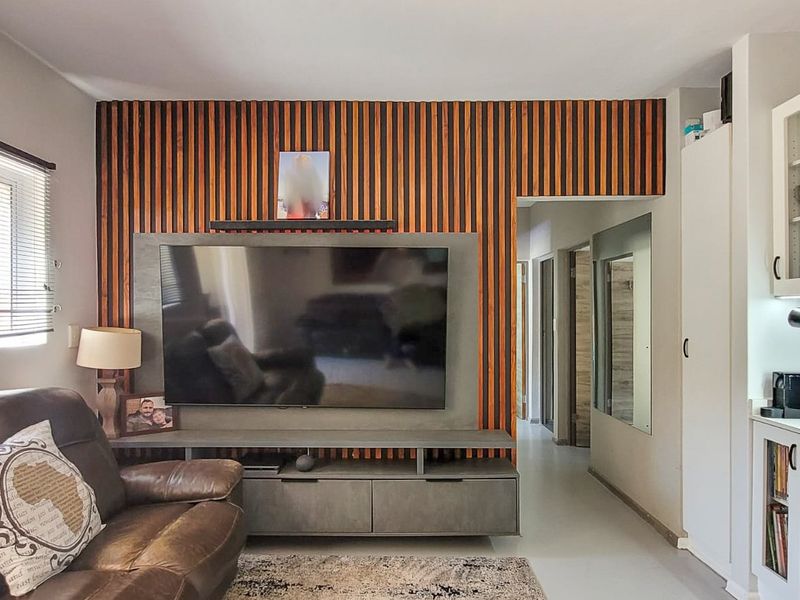 An investment positioned for success in Sheffield Manor - Photo 9