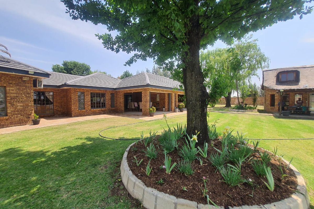 Exclusive River Estate Plot For Sale!! - Photo 3