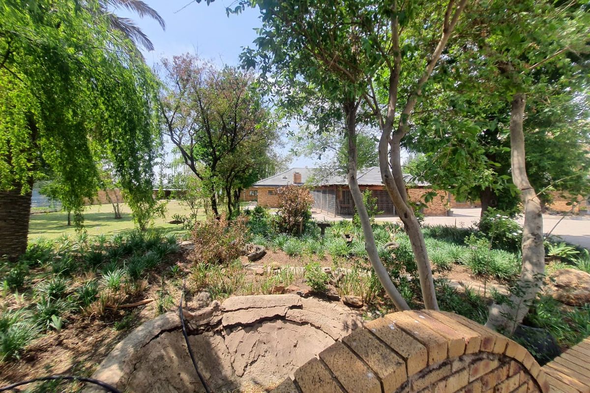 Exclusive River Estate Plot For Sale!! - Photo 4