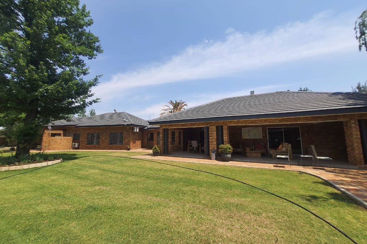 Exclusive River Estate Plot For Sale!! - Photo 5