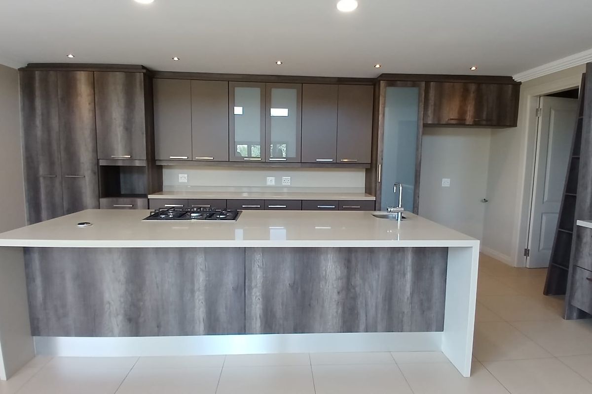 !Stunner River Front Estate Home! !Cannot be beat! - Photo 3