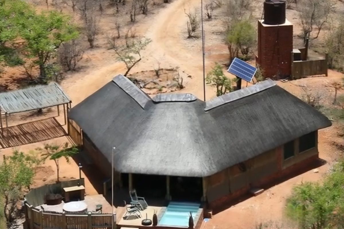 Game Farm for Sale: Prime Location Between Alldays and Musina - Photo 2