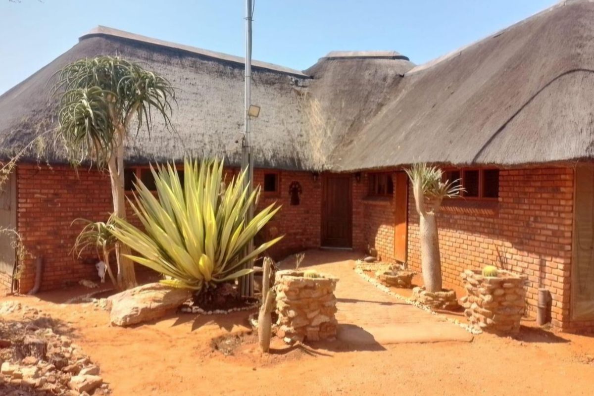 Game Farm for Sale: Prime Location Between Alldays and Musina - Photo 4