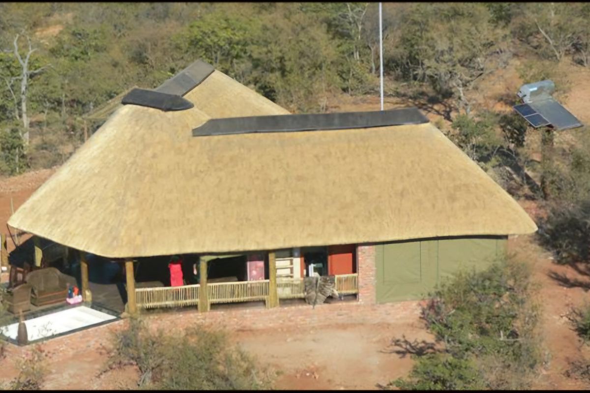 Game Farm for Sale: Prime Location Between Alldays and Musina - Photo 3