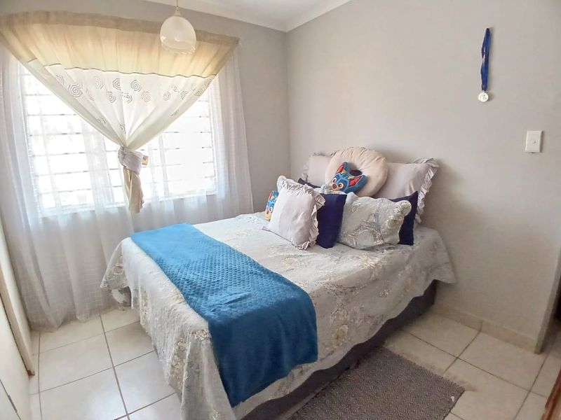 Investment opportunity in Sasolburg prime area close to shopping centers - Photo 9
