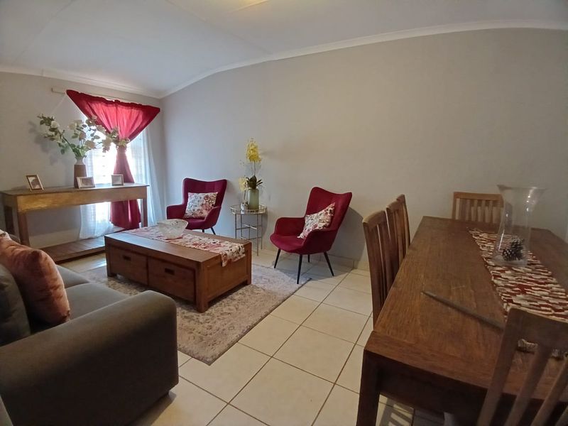 Investment opportunity in Sasolburg prime area close to shopping centers - Photo 8