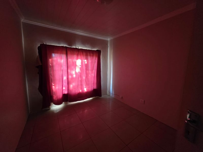 BEAUTIFUL FAMILY HOME TO RENT IN SASOLBURG - Photo 10