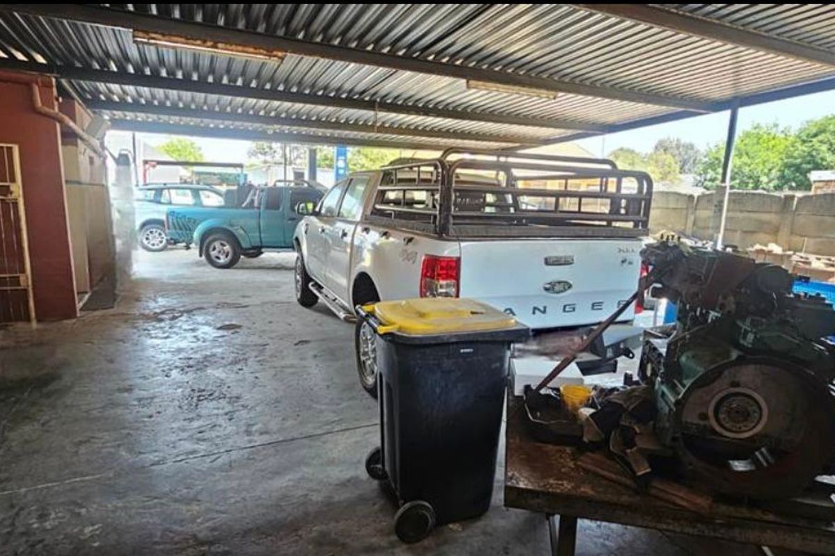 Don’t Miss Out On This 3 Bedroom Bargain  Located In The Heart Of Duncanville! - Photo 5