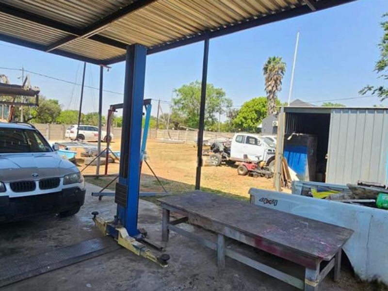 Don’t Miss Out On This 3 Bedroom Bargain  Located In The Heart Of Duncanville! - Photo 4